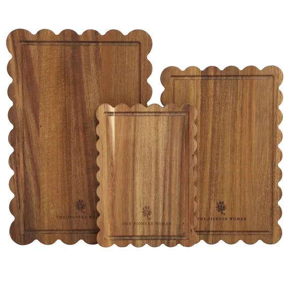 The Pioneer Woman 3-Piece Mini Acacia Wood Scalloped Cutting Boards Set